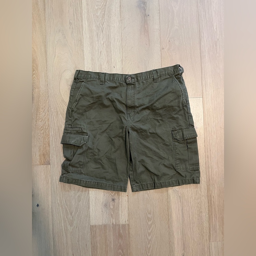 Baggy/Relaxed Dickies “Ft worth Tx Since 1922” 100% cotton brown Shorts
